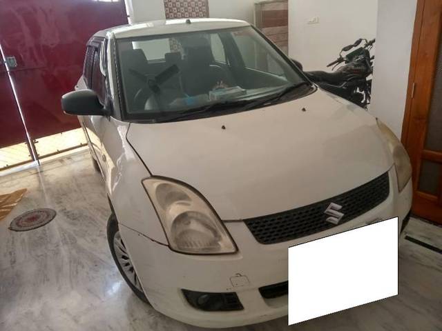 https://images10.gaadi.com/usedcar_image/4619239/original/processed_21c0e5f5-2203-43f4-97fa-f4f1205b4769.jpg?imwidth=6400