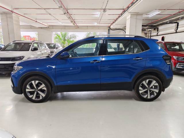 https://images10.gaadi.com/usedcar_image/4619253/original/6d02d9be981769fe81571d8ba1101aeb.jpg?imwidth=6402