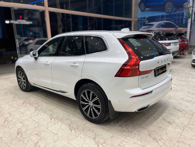 https://images10.gaadi.com/usedcar_image/4619259/original/processed_1dc5fe4ec1433fdf7a8ea97b0e741ccf.jpg?imwidth=6402