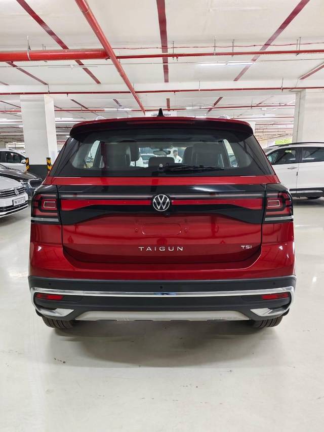 https://images10.gaadi.com/usedcar_image/4619282/original/processed_362f091afb6023b97aa89df8cd966ac4.jpg?imwidth=6401