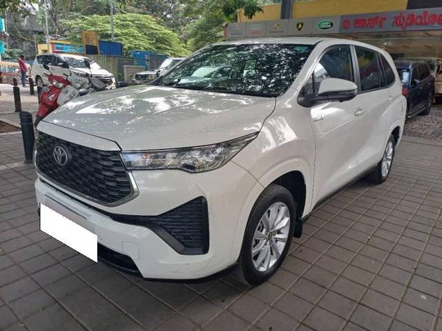 https://images10.gaadi.com/usedcar_image/4619329/original/processed_6baf341ea01f82a094aede173317b2e9.jpg?imwidth=6402