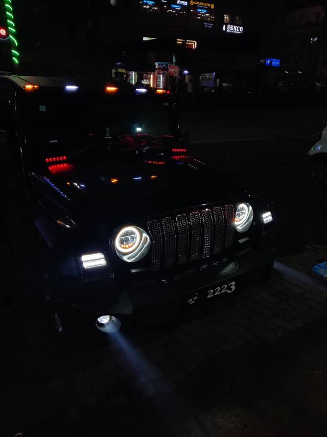 https://images10.gaadi.com/usedcar_image/4619333/original/183a41f81785624fb74b0f47bf634587.jpg?imwidth=6402