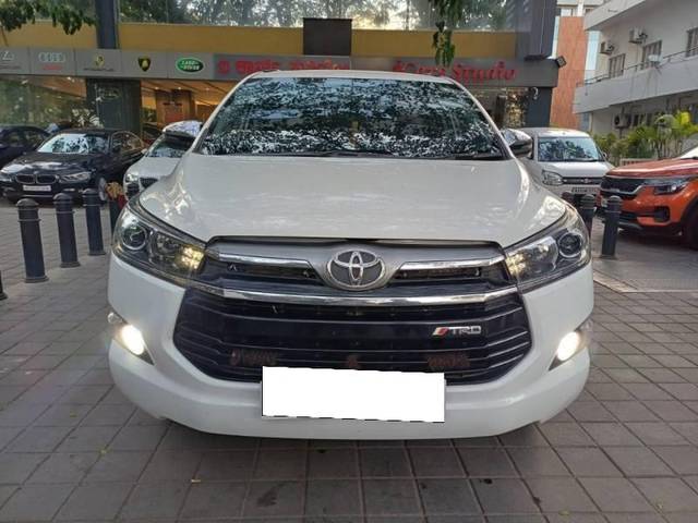 https://images10.gaadi.com/usedcar_image/4619336/original/processed_0fc99979c7ff63c027a9a24156d6a499.jpg?imwidth=6401