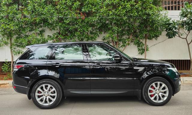 https://images10.gaadi.com/usedcar_image/4619340/original/2cd5dd8bf55a1354de687c51f9f9d0f7.jpg?imwidth=6401