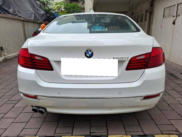 https://images10.gaadi.com/usedcar_image/4619347/original/processed_c2ab2691bf121d994d7739d53004efe3.jpg?imwidth=6401