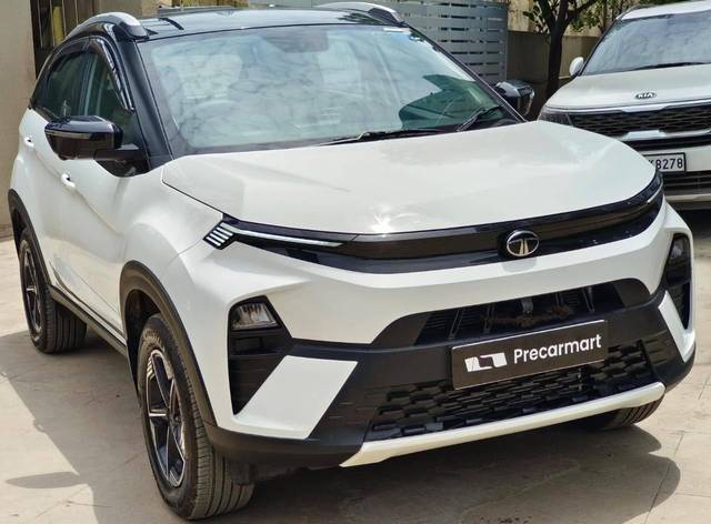 https://images10.gaadi.com/usedcar_image/4619353/original/processed_f9373e5166849aa2d507a7c007ff34d5.jpeg?imwidth=6400