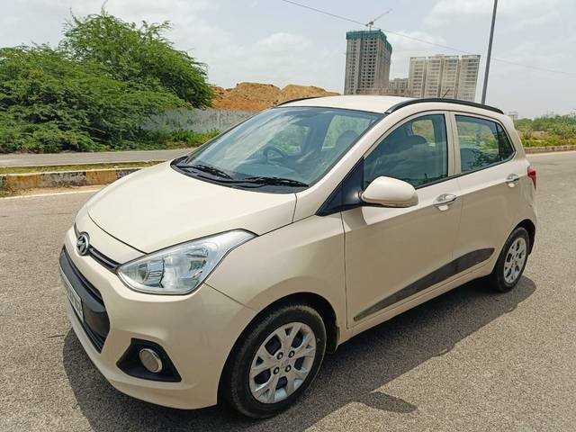 https://images10.gaadi.com/usedcar_image/4619361/original/0a8723d6aac081b9aad0def3f90d7db1.jpg?imwidth=6400
