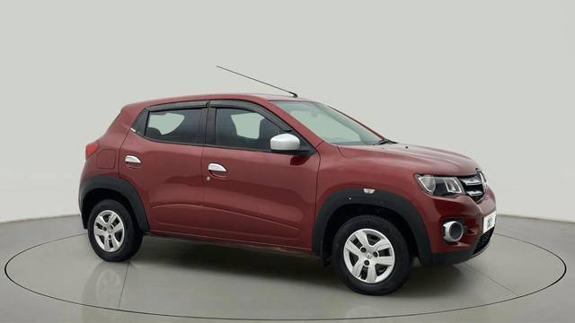 https://images10.gaadi.com/usedcar_image/4619397/original/1d025fa8a087b7d2ea54c626c1f3a6ae.jpg?imwidth=6400
