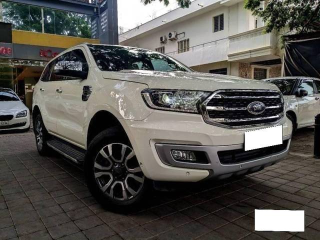 https://images10.gaadi.com/usedcar_image/4619401/original/processed_184ccda077c31e6119bc7acc49af559a.jpg?imwidth=6400