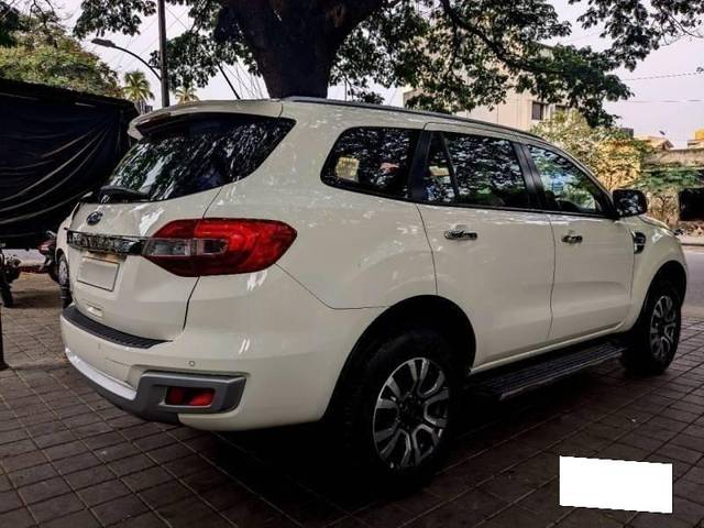 https://images10.gaadi.com/usedcar_image/4619401/original/processed_57433819f7a4d8b6a0078a72f4dfe576.jpg?imwidth=6401