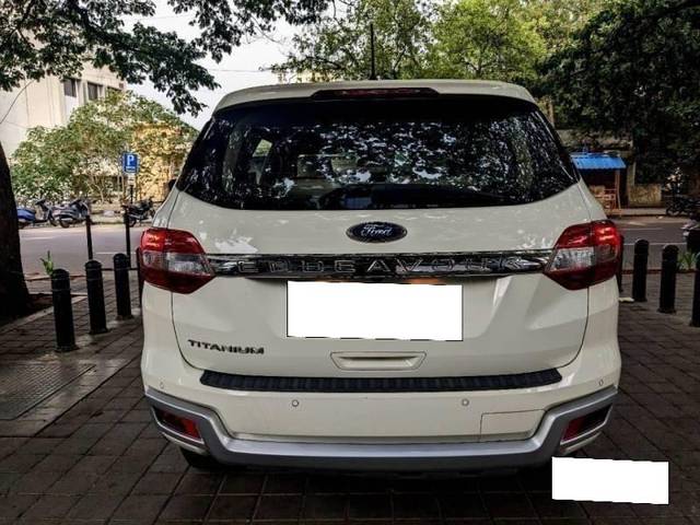 https://images10.gaadi.com/usedcar_image/4619401/original/processed_d2879f16c5088d884c8885f46a1ef966.jpg?imwidth=6402