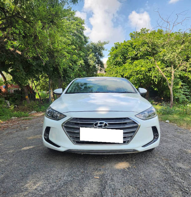 https://images10.gaadi.com/usedcar_image/4619403/original/processed_97e6268204a3e7f4a107f11d33c13793.png?imwidth=6402