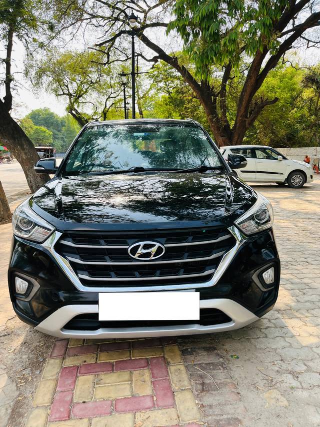 https://images10.gaadi.com/usedcar_image/4619416/original/processed_0aa1b8436435b3cd657076edf1ab8686.jpg?imwidth=6400