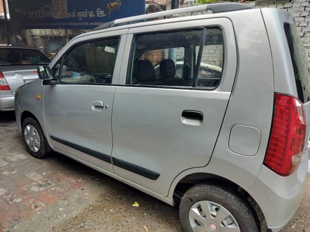 https://images10.gaadi.com/usedcar_image/4619428/original/processed_914b864e13d9bb9a3af97c5f83bb90b1.jpg?imwidth=6402