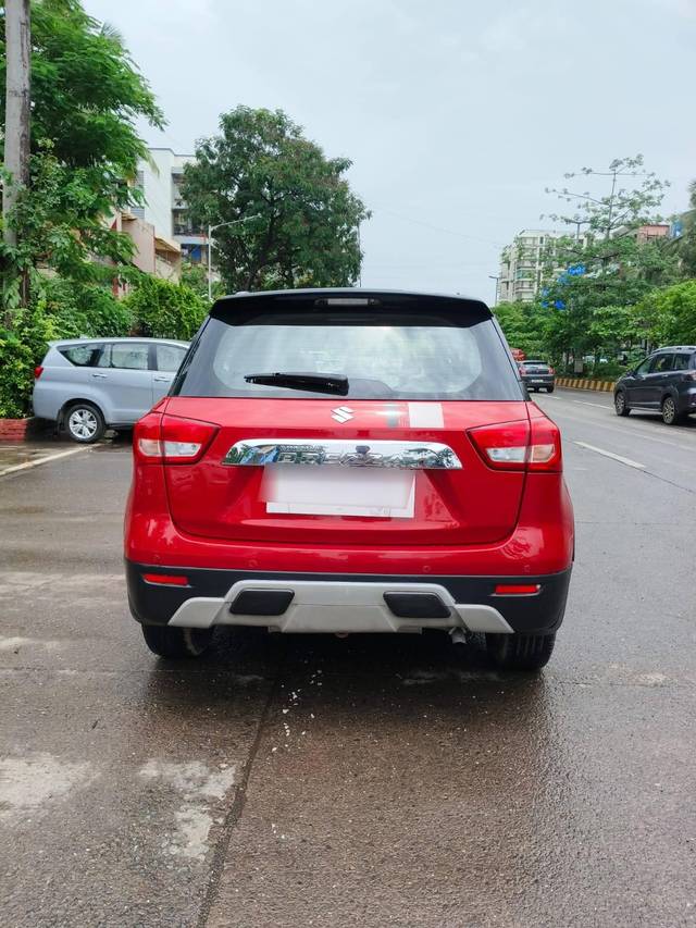 https://images10.gaadi.com/usedcar_image/4619491/original/processed_d1a128a3d88b5fb5f156719a574c2aae.jpg?imwidth=6402