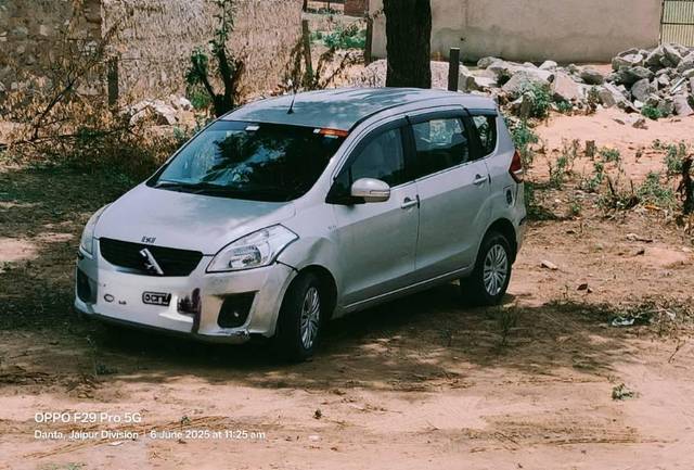https://images10.gaadi.com/usedcar_image/4619512/original/processed_8ac38202-afe4-4ce1-a743-21700f729936.jpg?imwidth=6400