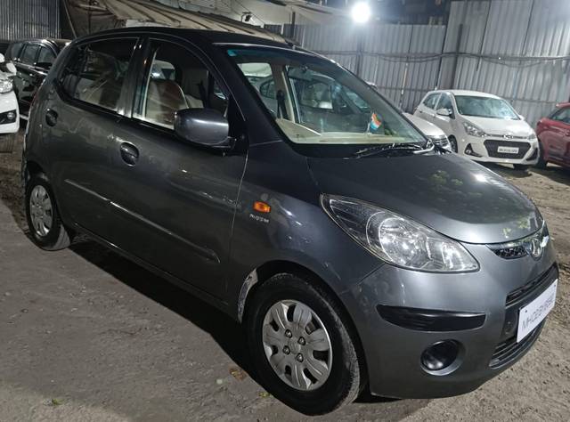 https://images10.gaadi.com/usedcar_image/4619518/original/processed_02f2ee8c86233239a6b917010128bac8.jpg?imwidth=6400