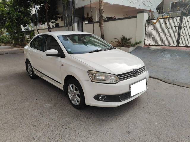 https://images10.gaadi.com/usedcar_image/4619537/original/processed_2d6f3023be04f5074b1fb7920748c064.jpg?imwidth=6400