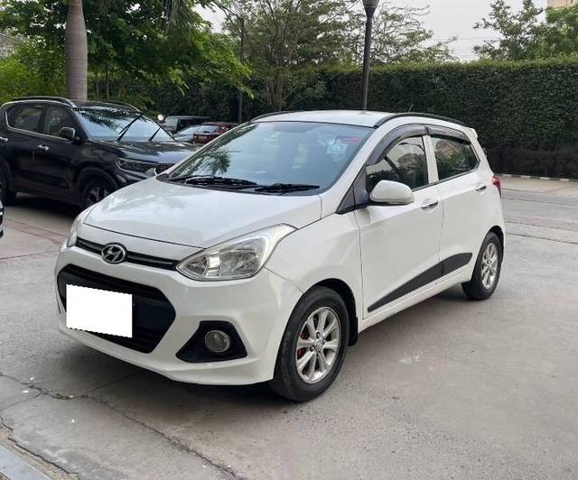 https://images10.gaadi.com/usedcar_image/4619546/original/processed_d63f686c-031a-4c9c-a290-b1c748dda34d.jpeg?imwidth=6402