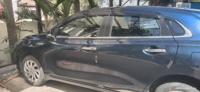 https://images10.gaadi.com/usedcar_image/4619557/original/processed_7db1e683-4cab-4286-a72d-6d5137eb36e2.jpg?imwidth=6401