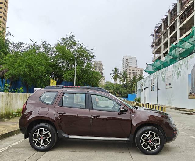 https://images10.gaadi.com/usedcar_image/4619578/original/processed_a18fe2ea27a05cef0ac4e5edd93a0e7b.jpg?imwidth=6401