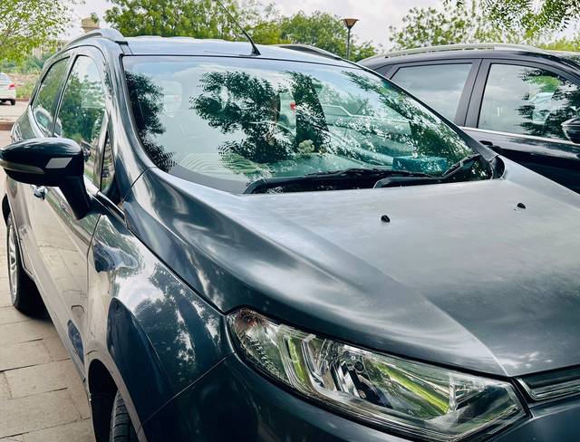 https://images10.gaadi.com/usedcar_image/4619603/original/f3f6989f-11de-4338-bd40-76905512dd54.jpg?imwidth=6402
