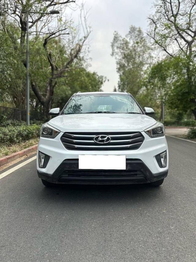 https://images10.gaadi.com/usedcar_image/4619623/original/processed_8c9160ca08097975272d18a90767216b.jpg?imwidth=6402