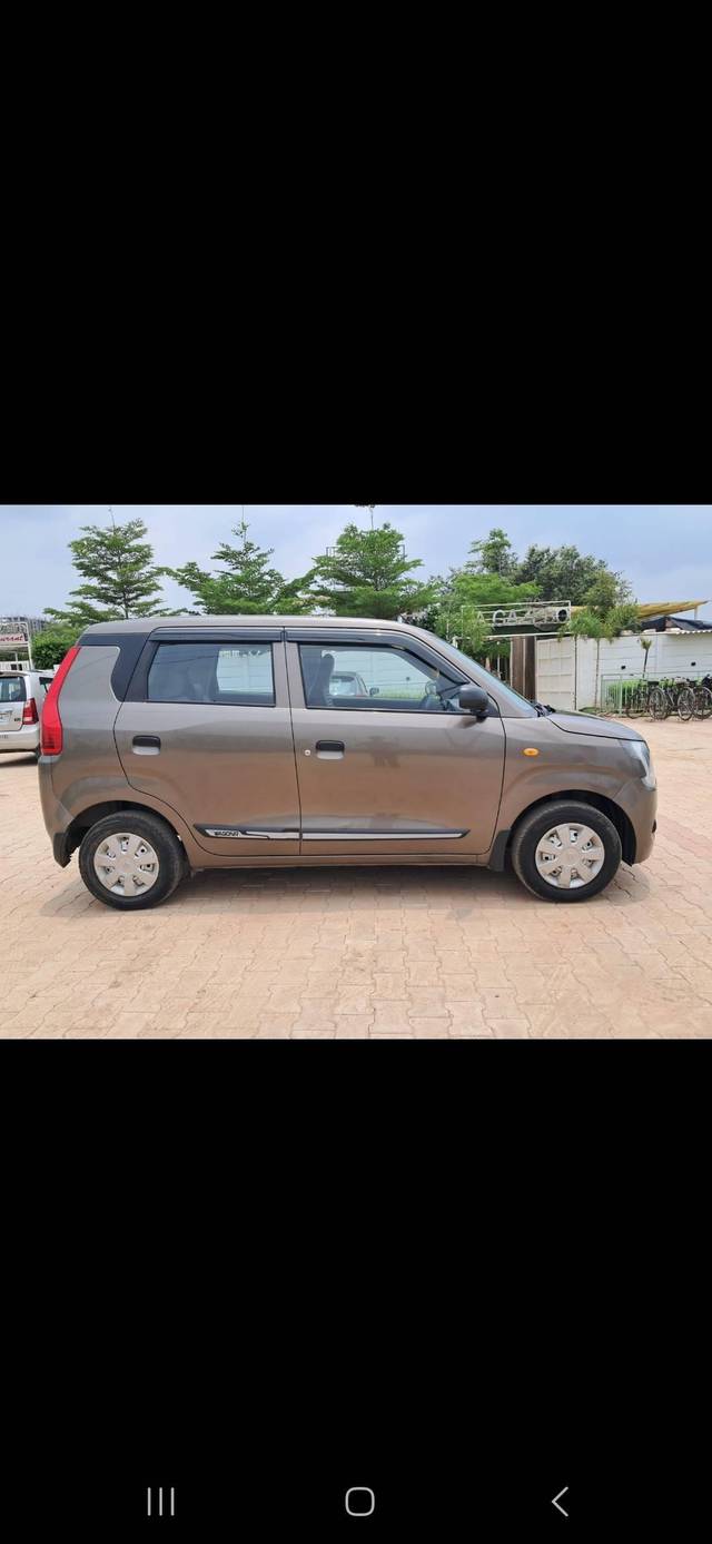 https://images10.gaadi.com/usedcar_image/4619639/original/processed_c7398776253b991bc8553c0c03314eff.jpg?imwidth=6401