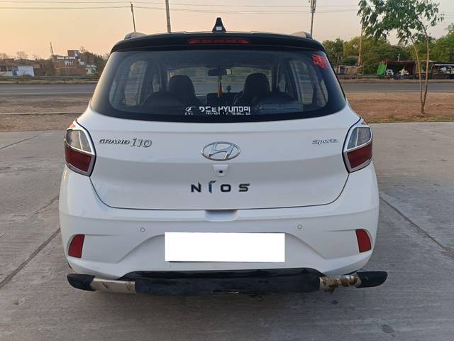https://images10.gaadi.com/usedcar_image/4619647/original/processed_3ea4e5b78933e1b202dc4cb8fd9ca27d.jpg?imwidth=6401