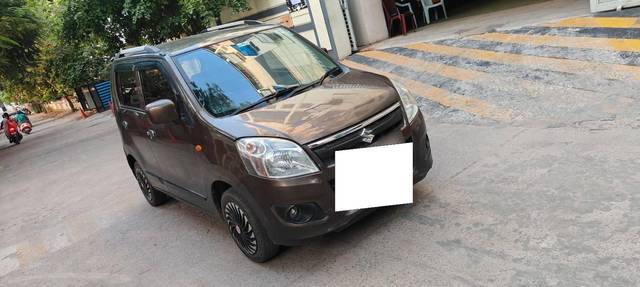 https://images10.gaadi.com/usedcar_image/4619661/original/processed_08449a5a72493fc4bab3a47f52104052.jpg?imwidth=6400
