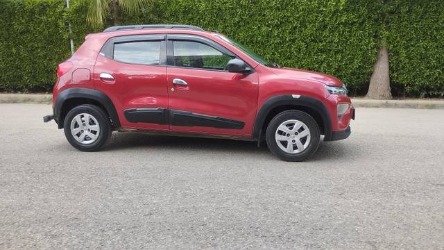 https://images10.gaadi.com/usedcar_image/4619674/original/02c7fc2579782486361c041f0c5ae106.jpg?imwidth=6401