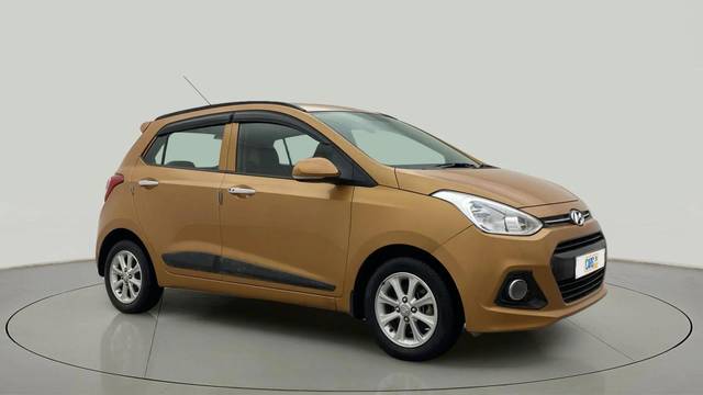 https://images10.gaadi.com/usedcar_image/4619687/original/90f7e04f8185648e83cf3e425a327617.jpg?imwidth=6400