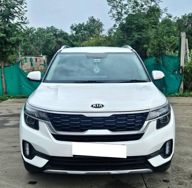 https://images10.gaadi.com/usedcar_image/4619689/original/processed_c7a63400ee5ba50c828666f982ae2b15.jpg?imwidth=6400