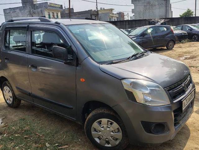 https://images10.gaadi.com/usedcar_image/4619690/original/processed_59ab962e-c65c-4d12-9e78-2672c484dae9.jpg?imwidth=6400