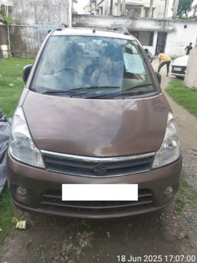 https://images10.gaadi.com/usedcar_image/4619697/original/processed_b64437a6-9b3e-4005-b141-03fae31f1c18.jpg?imwidth=6400