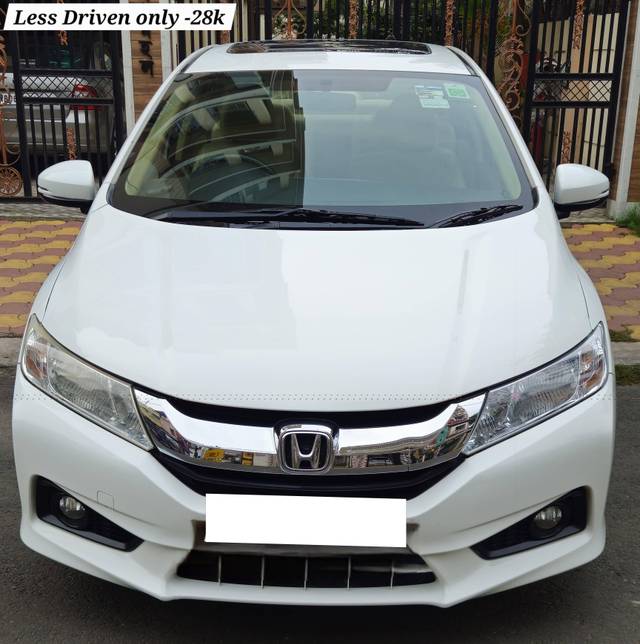 https://images10.gaadi.com/usedcar_image/4619715/original/processed_a0ed5fada660c65f77e09a129550937f.jpg?imwidth=6402