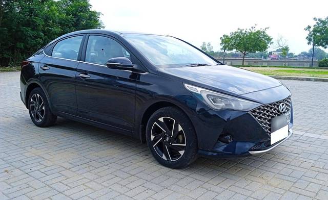 https://images10.gaadi.com/usedcar_image/4619730/original/processed_2a4a8486eb63806c6e50d942b1fcc112.jpg?imwidth=6400