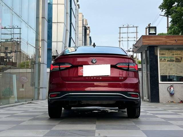 https://images10.gaadi.com/usedcar_image/4619733/original/processed_cf35472a7e7ca034eff3da4dedd8c0de.jpg?imwidth=6402