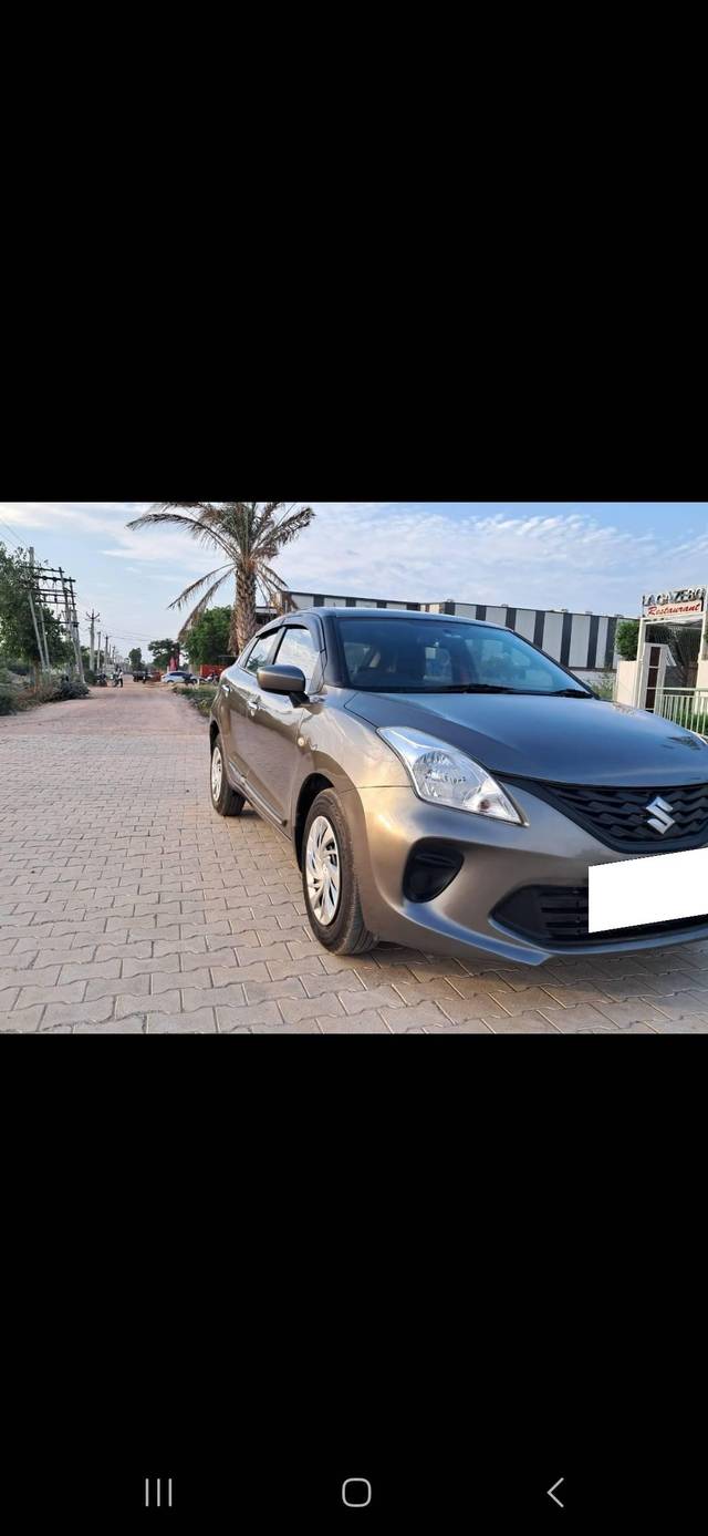 https://images10.gaadi.com/usedcar_image/4619803/original/processed_9975254f7d32dc6c94336ac6dafd58ed.jpg?imwidth=6400