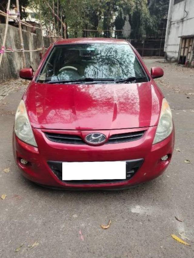 https://images10.gaadi.com/usedcar_image/4619806/original/processed_b31c7f61-f456-4c85-9314-a5c21ff07b0a.jpeg?imwidth=6400
