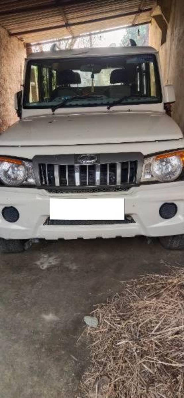 https://images10.gaadi.com/usedcar_image/4619821/original/processed_82bece69-0290-4a59-91cf-0cbf6558efbd.jpg?imwidth=6400