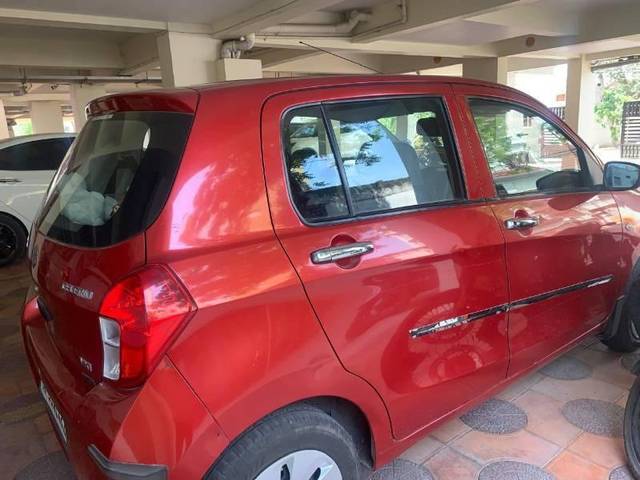 https://images10.gaadi.com/usedcar_image/4619840/original/processed_e9151555-d9e2-4e97-886f-153b756203a8.jpg?imwidth=6402