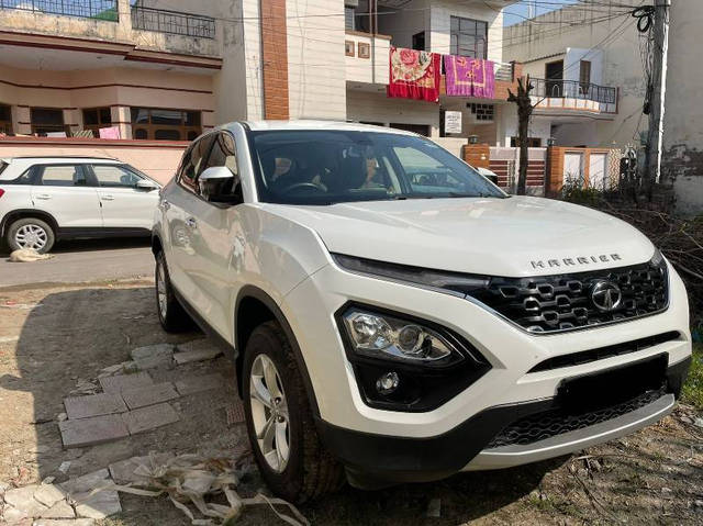 https://images10.gaadi.com/usedcar_image/4619880/original/processed_ba5bba95-7727-454c-99db-e45739a7130d.png?imwidth=6400