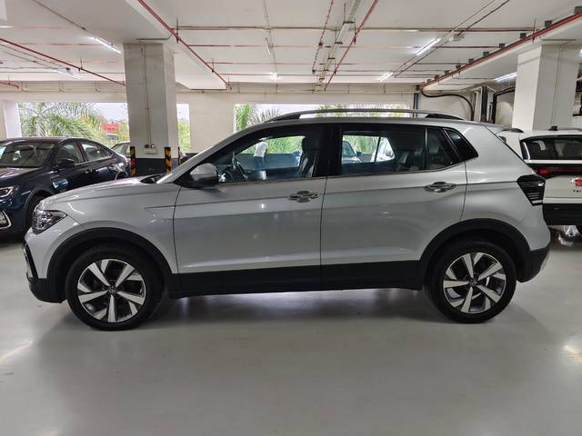 https://images10.gaadi.com/usedcar_image/4619893/original/15da4f7680cee7f141e843d63cb2c2f0.jpg?imwidth=6402