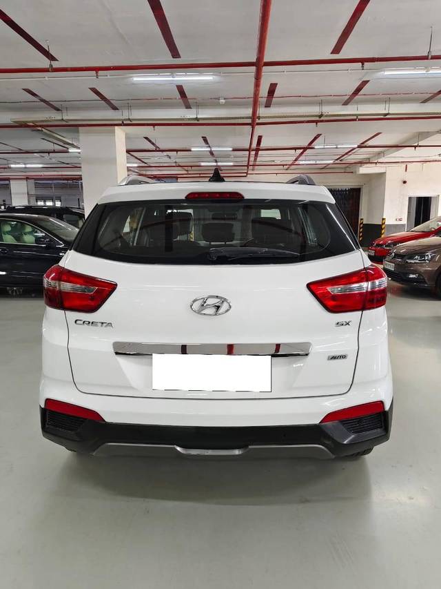 https://images10.gaadi.com/usedcar_image/4619941/original/processed_f21cfc7417b0dad90459ef73c4c72da7.jpg?imwidth=6402