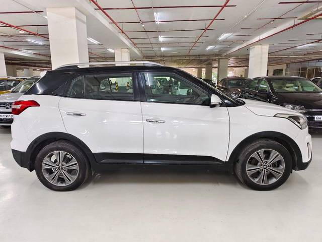 https://images10.gaadi.com/usedcar_image/4619941/original/processed_fcfaea7773377ee07f88c4e98ca91e19.jpg?imwidth=6401