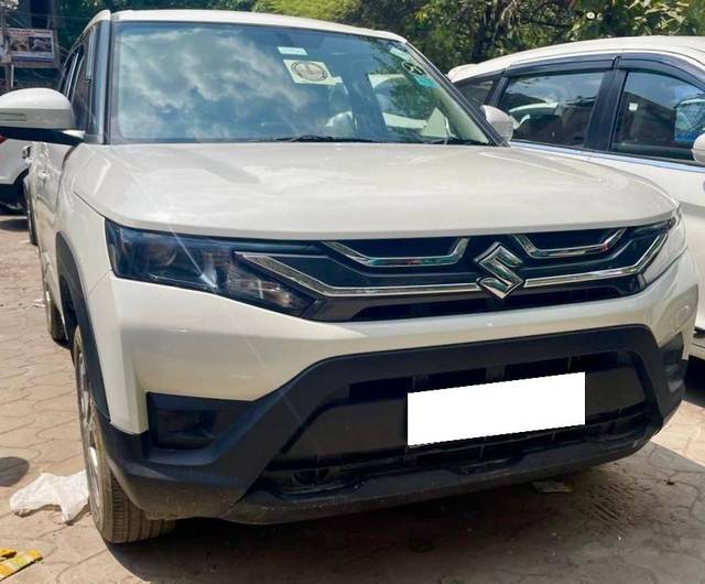https://images10.gaadi.com/usedcar_image/4619945/original/processed_1b937ca4112ac6e1bbcf013b8e20cded.jpg?imwidth=6400
