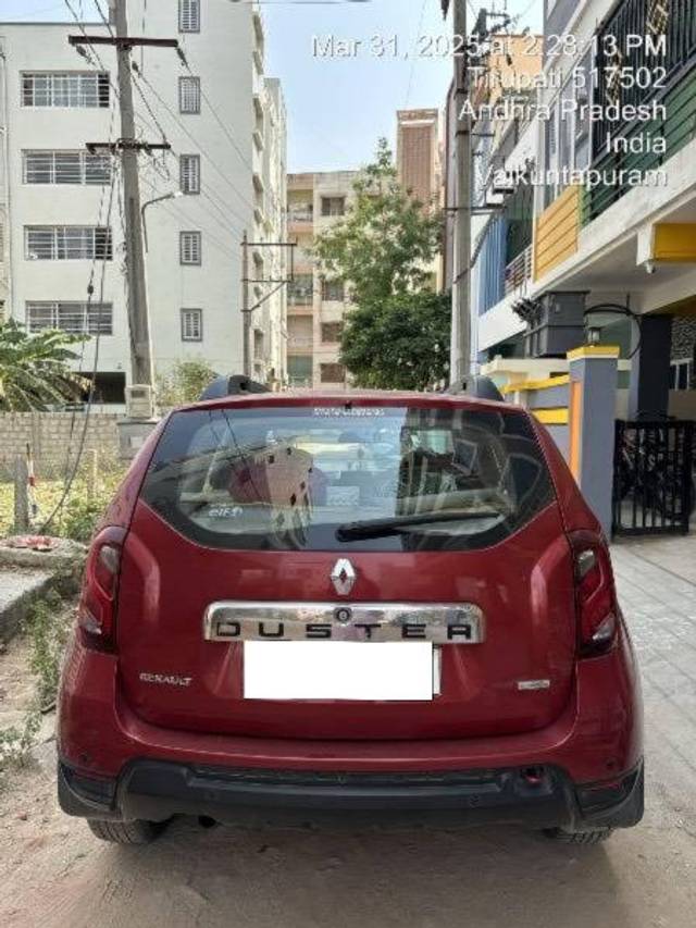 https://images10.gaadi.com/usedcar_image/4619964/original/processed_2434e75e-64d9-4dd7-8125-1763d84bf764.jpeg?imwidth=6401