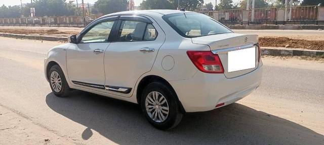 https://images10.gaadi.com/usedcar_image/4619968/original/processed_4156be25-d133-4163-82d0-daedc0307394.jpg?imwidth=6402