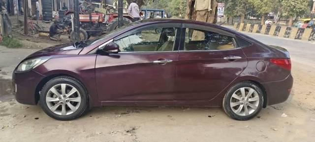 https://images10.gaadi.com/usedcar_image/4619973/original/processed_0cb7a75d-c944-4cc4-9d1d-1e7d814636fc.jpg?imwidth=6401